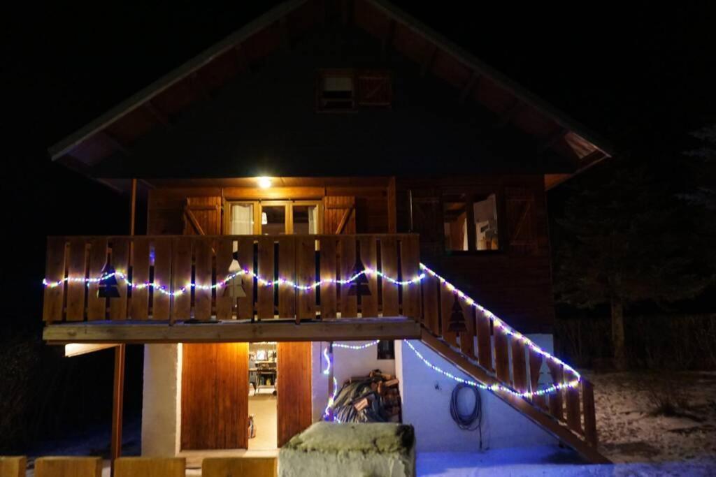 Villa Le Nordik chalet 3étoiles sauna privatif jardin à Saint-Pierre-dels-Forcats Extérieur photo